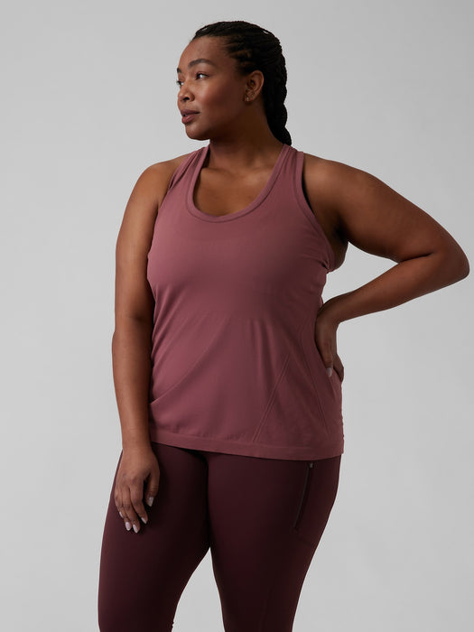 Momentum Seamless Tank