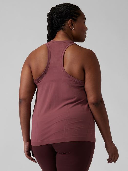 Momentum Seamless Tank