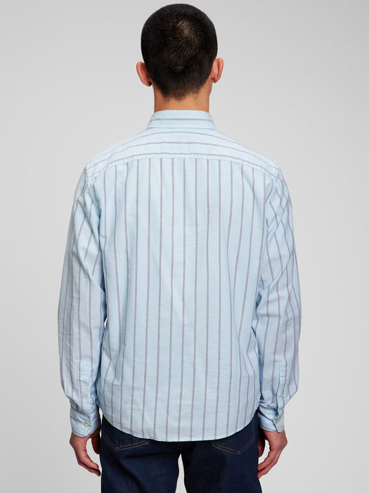 Classic Oxford Shirt in Untucked Fit with In-Conversion Cotton