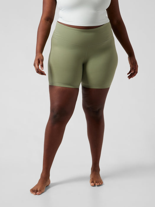 Ultra High Rise Elation 7&#34 Short