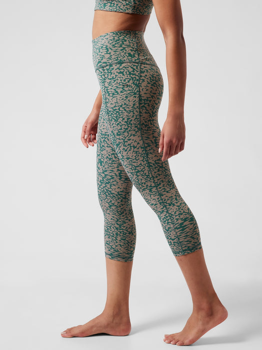 Salutation Stash Capri