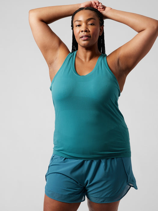 Momentum Seamless Tank