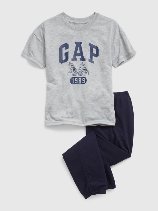 GapKids &#124 Sesame Street 100% Recycled Gap Logo PJ Set