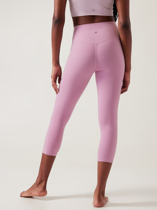 Salutation Stash Capri