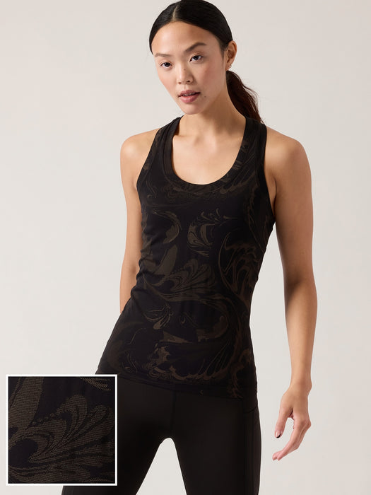 Momentum Seamless Tank