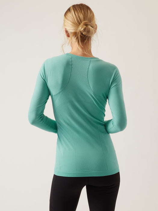 Momentum Seamless Top