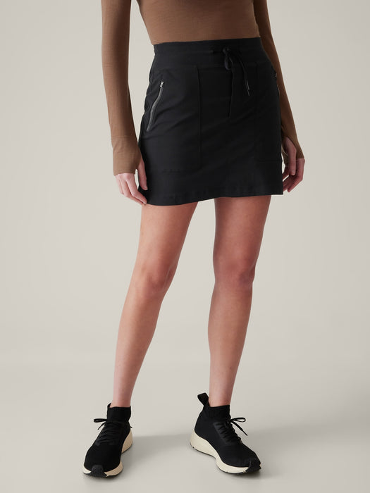 Trekkie Mid Rise Skort