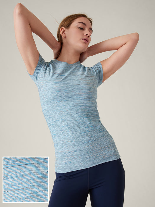 Momentum Seamless Tee