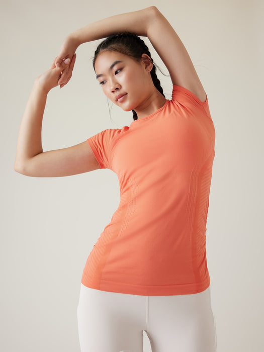 Speedlight Seamless Tee