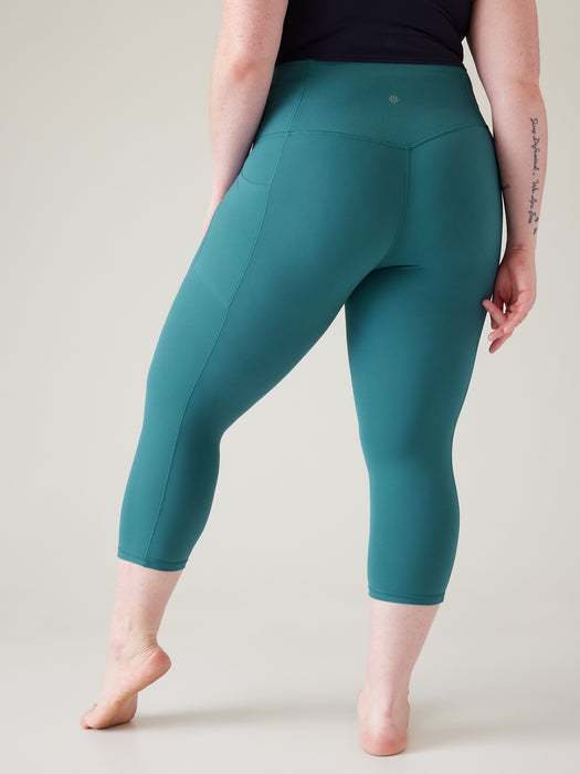 Salutation Stash Capri