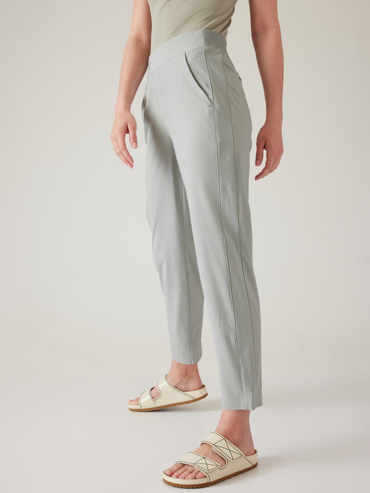 Brooklyn Textured Ankle Pant