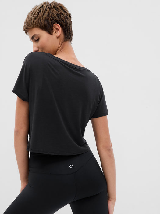 GapFit Breathe Tie-Front V-Neck T-Shirt