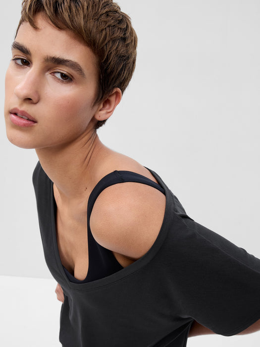 GapFit Breathe Tie-Front V-Neck T-Shirt