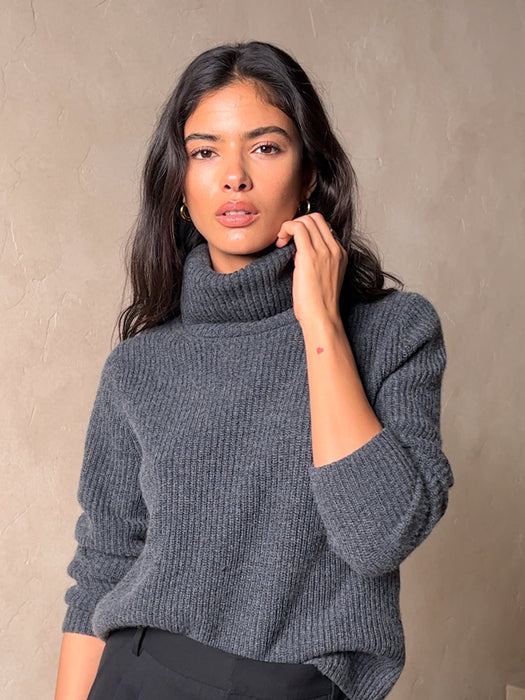 Chiara Cashmere Turtleneck Sweater
