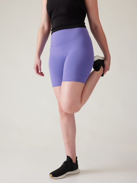 Elation Train Logo 7&#34 Short