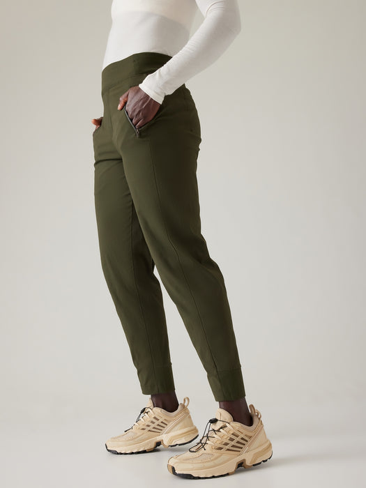 Trekkie North High Rise Jogger