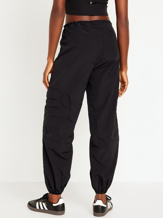 Mid-Rise Cargo Performance Pants
