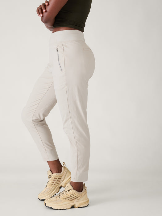 Trekkie North High Rise Jogger