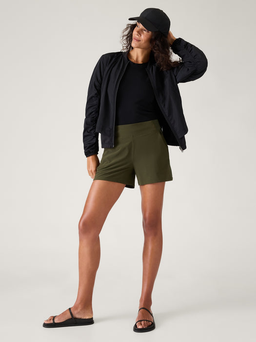 Brooklyn Mid Rise Short