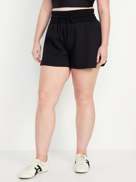 Extra High-Waisted Dynamic Fleece Shorts -- 3.5-inch inseam