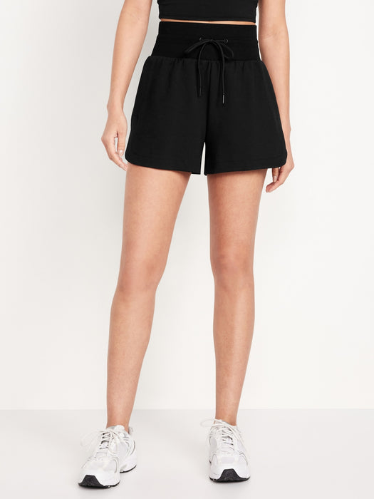 Extra High-Waisted Dynamic Fleece Shorts -- 3.5-inch inseam