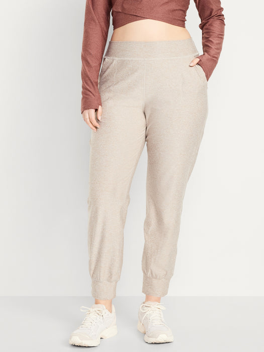 Extra High-Waisted Cloud+ 7/8 Joggers