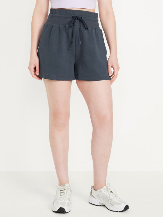 Extra High-Waisted Dynamic Fleece Shorts -- 3.5-inch inseam