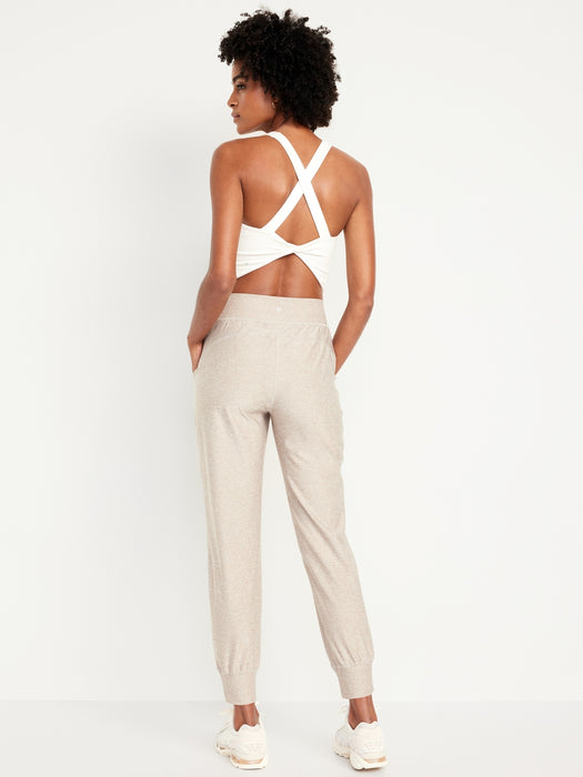 Extra High-Waisted Cloud+ 7/8 Joggers
