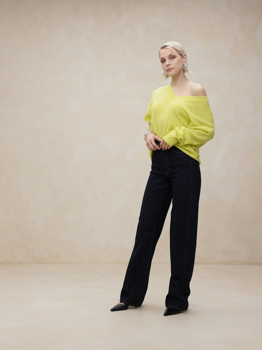 Lightweight Cashmere V-Neck Sweater