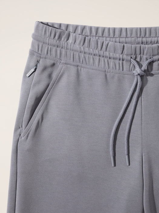 Seasoft Mid Rise Straight Crop