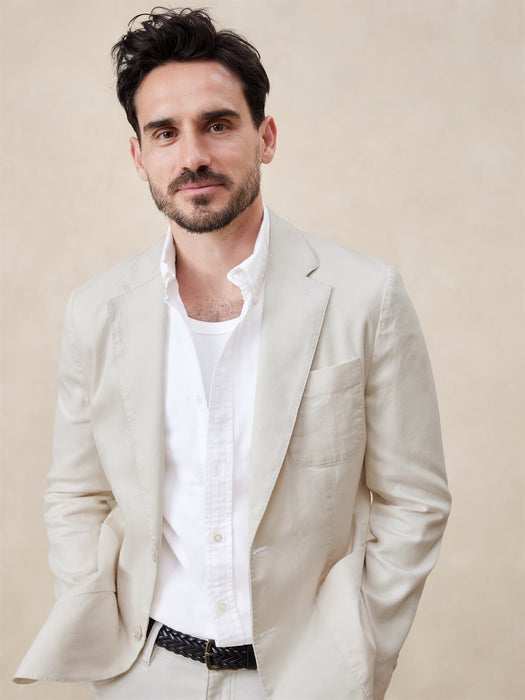 Traveler Linen-Cotton Blazer