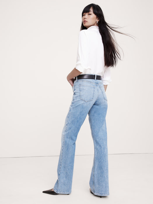The Relaxed Flare Jean