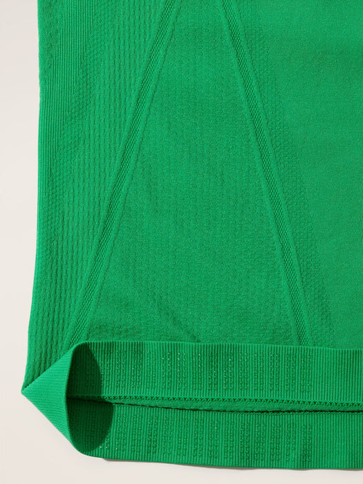 Momentum Seamless Tank