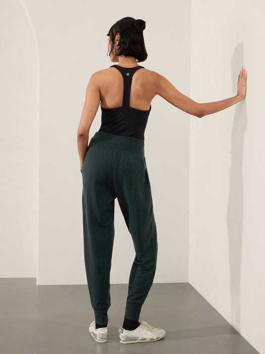 Coaster Luxe High Rise Jogger