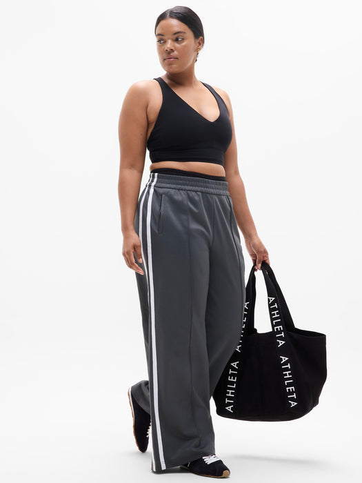 Transcend V-Neck Crop Sports Bra D-DD