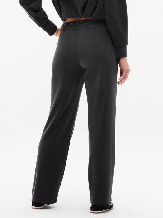 Seasoft Mid Rise Straight Pant