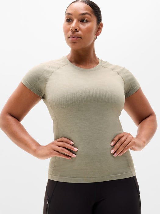 Momentum Flex Tee