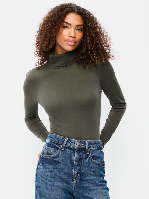 Slim-Fit Ribbed Turtleneck