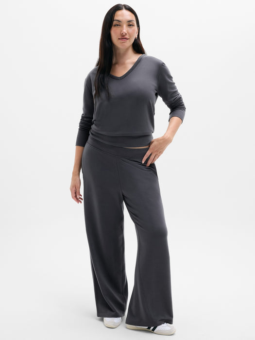 Coaster Luxe Straight Leg Pant