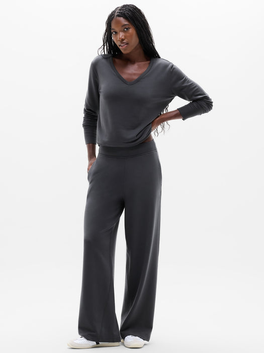 Coaster Luxe Straight Leg Pant