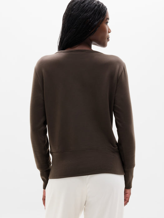 Coaster Luxe V-Neck Sweatshirt