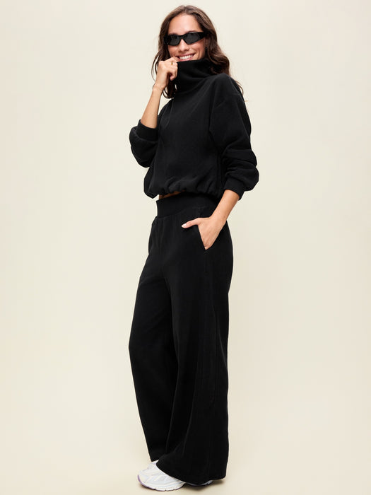 Performance Fleece Funnel Neck Pullover