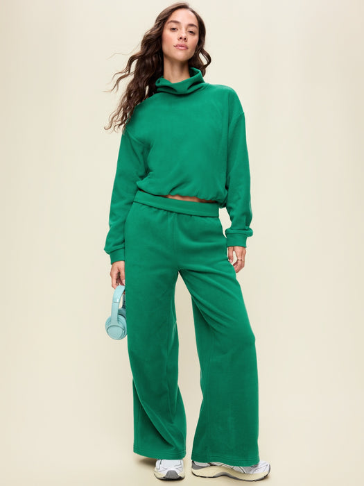 Performance Fleece Funnel Neck Pullover
