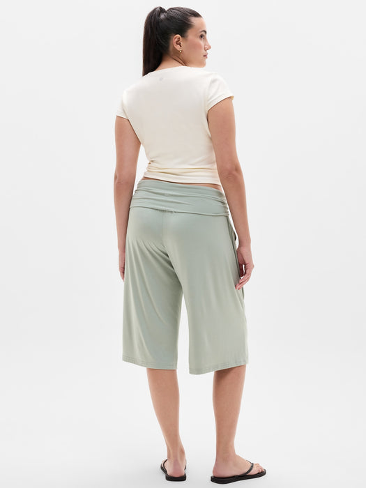 Dream Drape Mid Rise Crop Pant