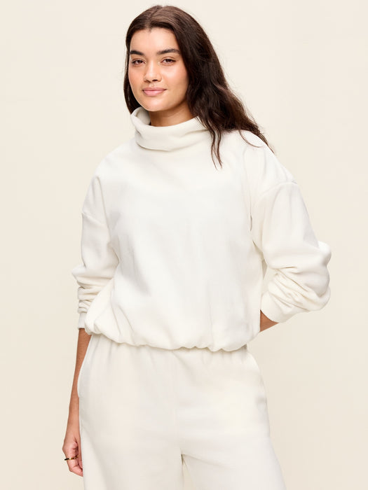 Performance Fleece Funnel Neck Pullover