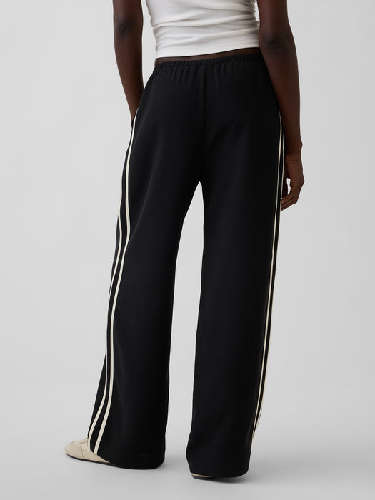 Easy Wide-Leg Pants
