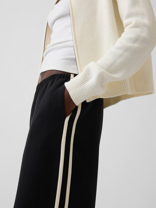Easy Wide-Leg Pants