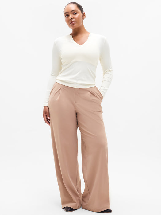Signature Rib V-Neck Top