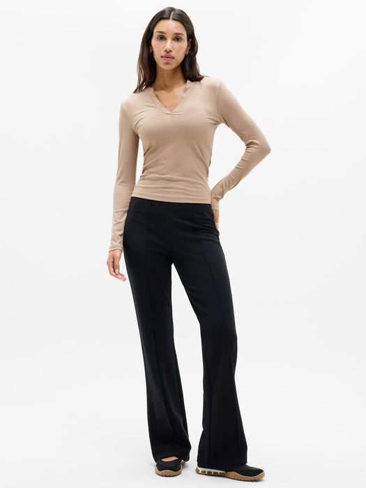 Signature Rib V-Neck Top