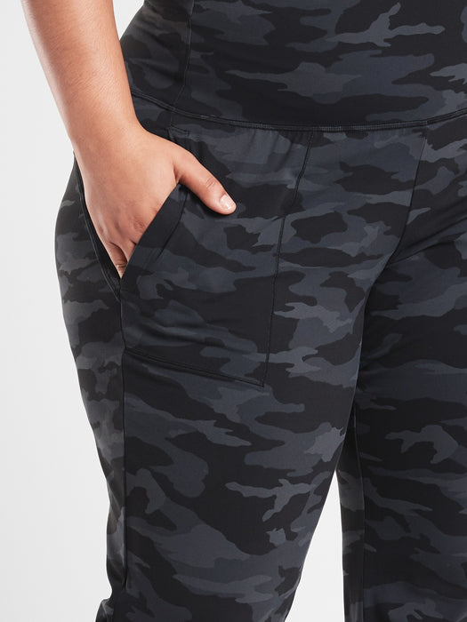 Salutation Jogger Camo